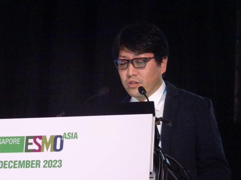 Dr Kouji Izumi presenting the results of the ENABLE trial subanalysis at ESMO Asia 2023