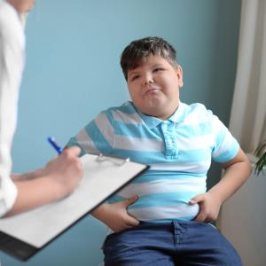 Hypothalamic defects seen in overweight kids with PSIS