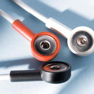 AI-reconstructed ECG facilitates heart monitoring with fewer leads