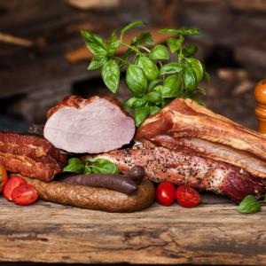 Too much processed meat ups mortality risk in IBD patients