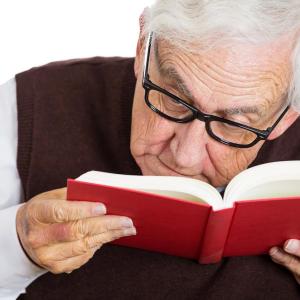 Vision impairment ups risks for dementia, cognitive decline in older adults