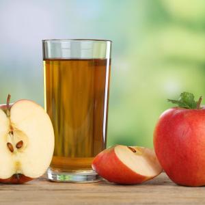 Apple juice treated with invertase, glucose oxidase, catalase reduces glucose load