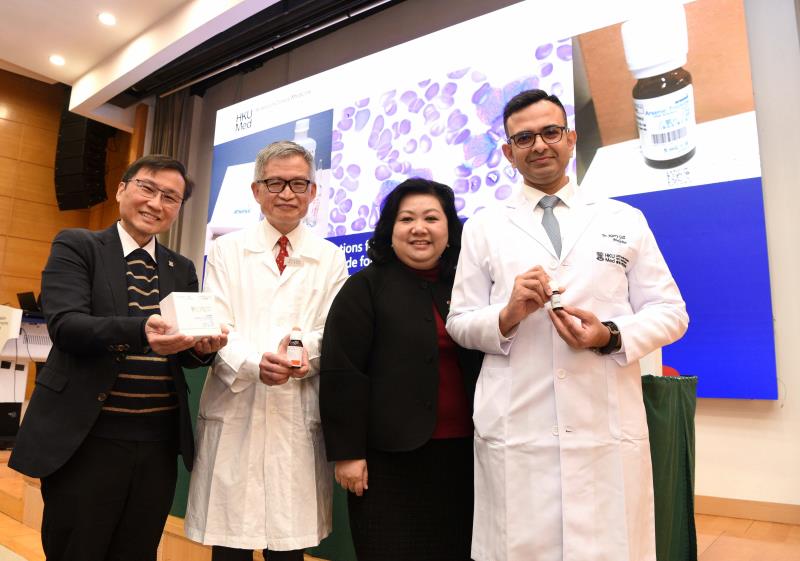 From left: Dr Alfred Tan, Prof Yok-Lam Kwong, Ms Wong (APL survivor), Dr Harinder Gill