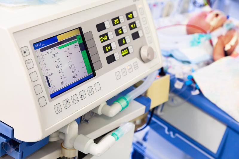 The failure of communication between machines can cost critically ill patients supported by ventilators 10% of their survival