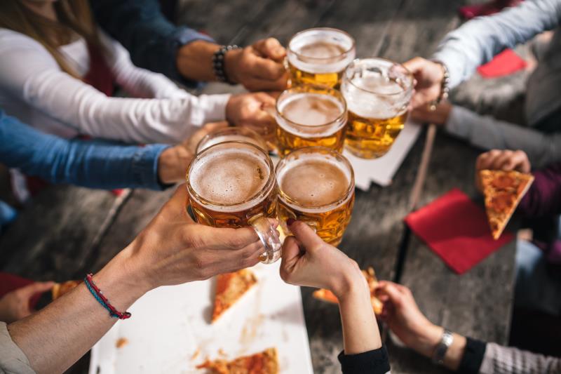 Binge drinking in early adulthood linked to increased arterial stiffness