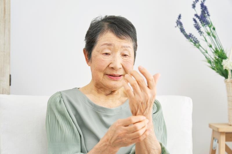 Biosimilar DMARDs cost-effective vs leflunomide in RA patients after MTX failure