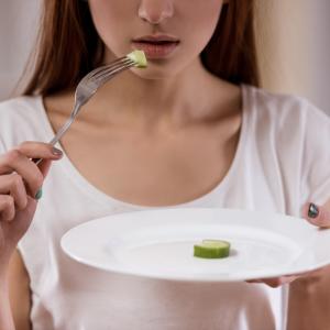 Teens with disordered eating behaviours gain BMI over time