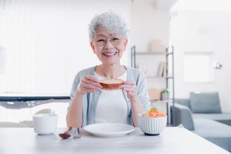 Ponsegromab increases weight in patients with cancer cachexia
