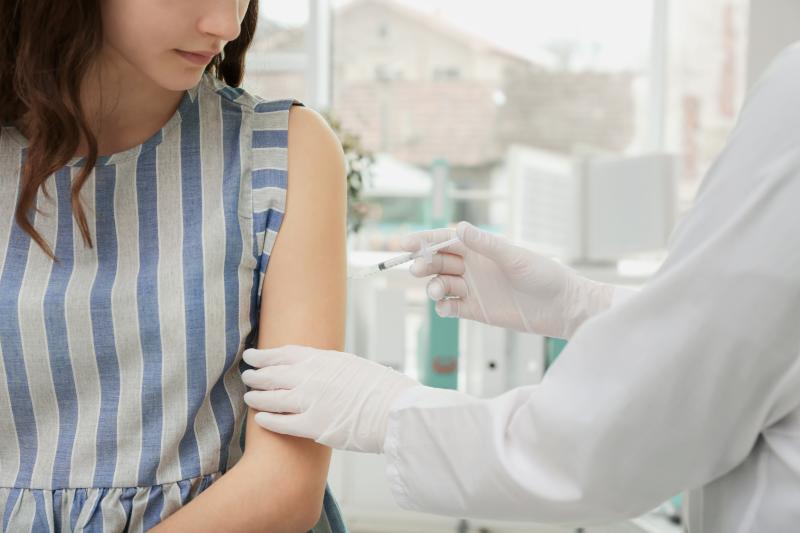 Flu vaccination during pregnancy does not up risk for ASD in offspring