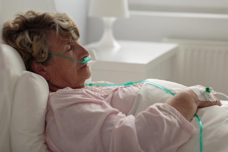 Valaciclovir suppresses Epstein-Barr virus in COPD patients