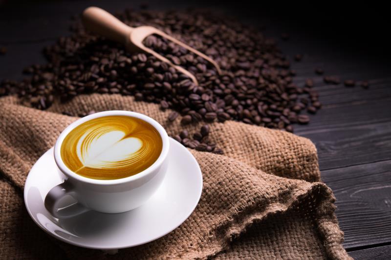 Coffee intake lowers risk of endometrial cancer