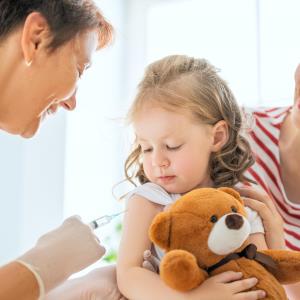 Complete flu vaccination key to reducing flu risk in children