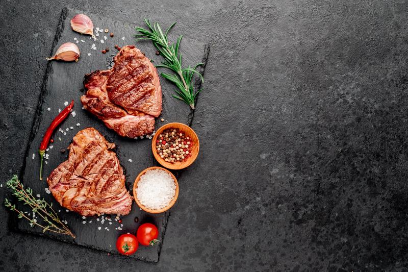 CVD risk increases with intake of saturated fats from meat