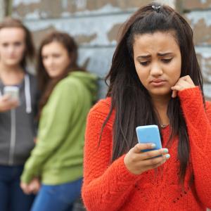 Poor weight status tied to social isolation in teens