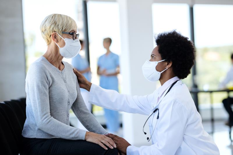 Do masks affect patient-doctor relationships?