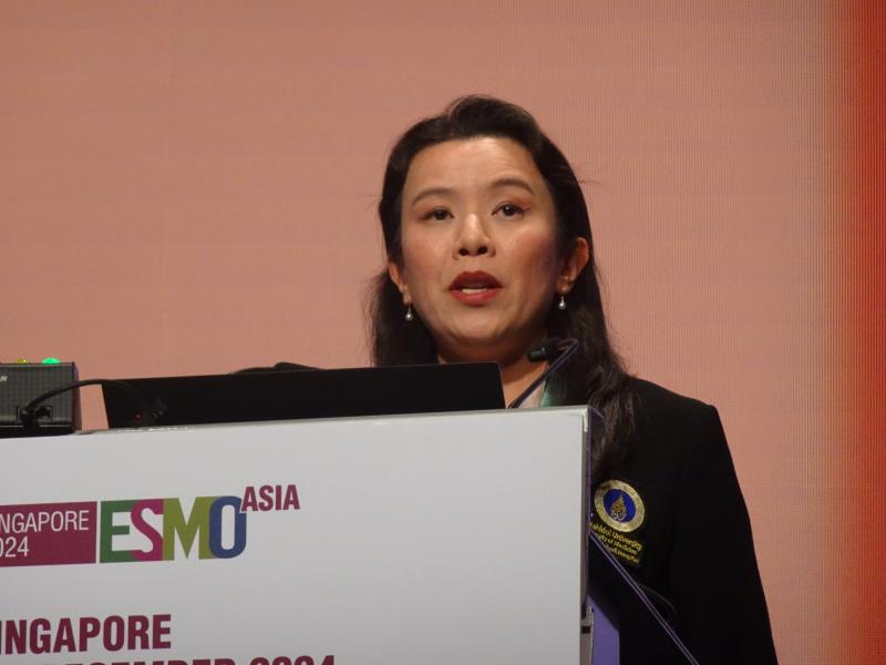 Dr Thanyanan Reungwetwattana Baisamut discusses the 7-year updates from the ALESIA trial at ESMO Asia 2024.
