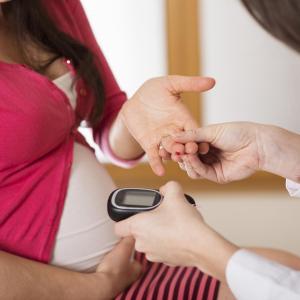 Continuous glucose monitoring boosts glycaemic control in diabetic pregnant women