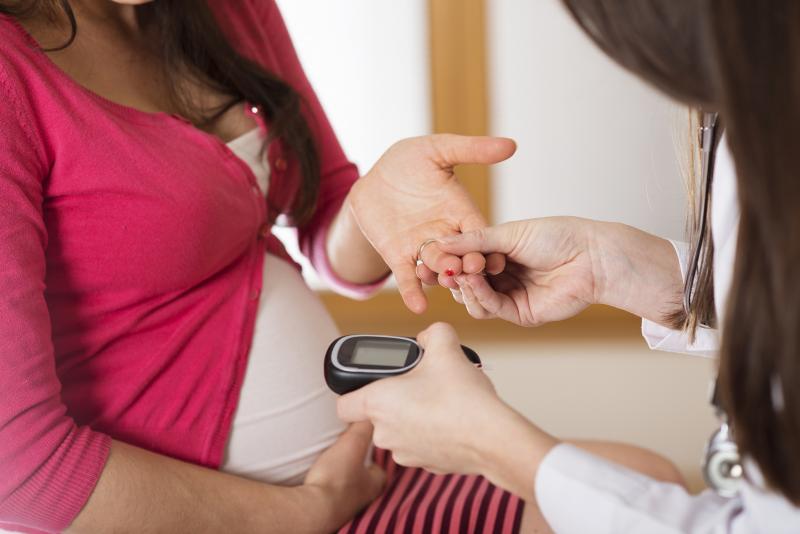 Continuous glucose monitoring boosts glycaemic control in diabetic pregnant women