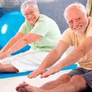 Frailty modifies treatment effect of exercise training in patients with chronic stable HFrEF