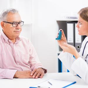 Continuous repeated guidance improves inhaler device use in older adults