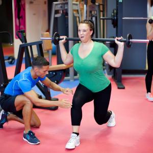 Combined aerobic, resistance training boosts muscular strength, brisk walking pace