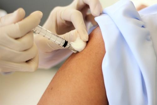 Shoulder conditions not uncommon after vaccinations