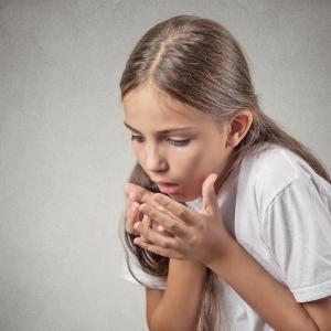 Hypnotherapy, standard medical treatment equally effective at easing paediatric nausea symptoms