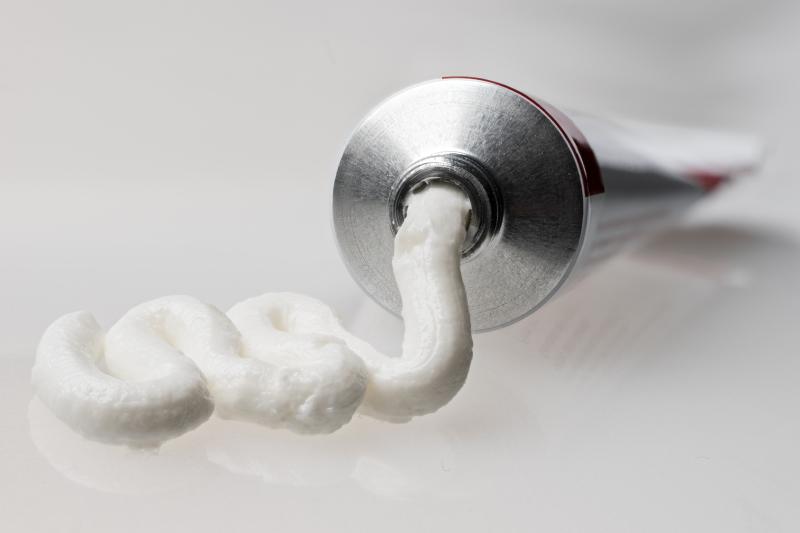 Toothpaste for peanut allergy clears early-phase trial