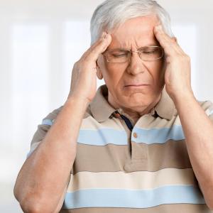 Do chronic pain and headache induce cognitive decline in older adults?