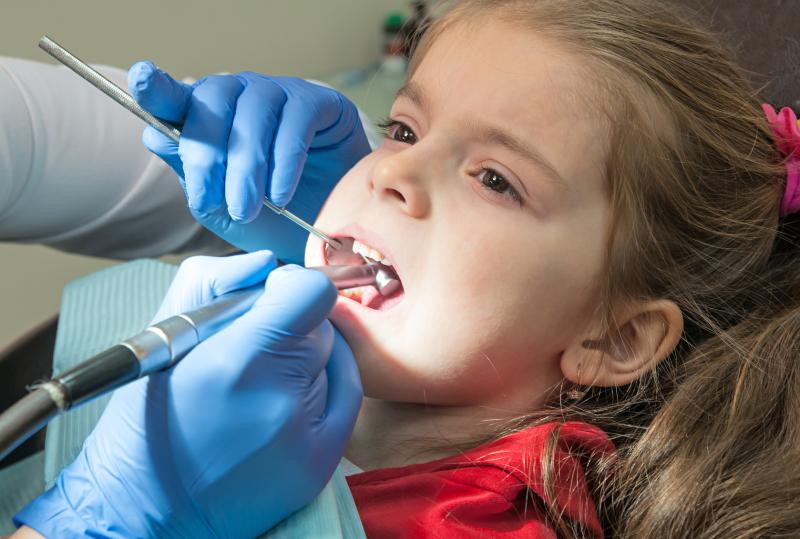 Breastfeeding does not cause dental caries in children