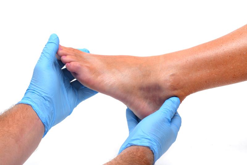 Total ankle replacement vs arthrodesis: Which is better for end-stage ankle osteoarthritis?