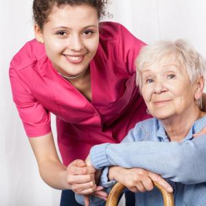 Telecarers improve treatment, compliance in older hip fracture patients