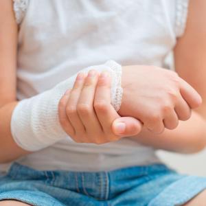 Smart bandage a fix for hard-to-heal wounds