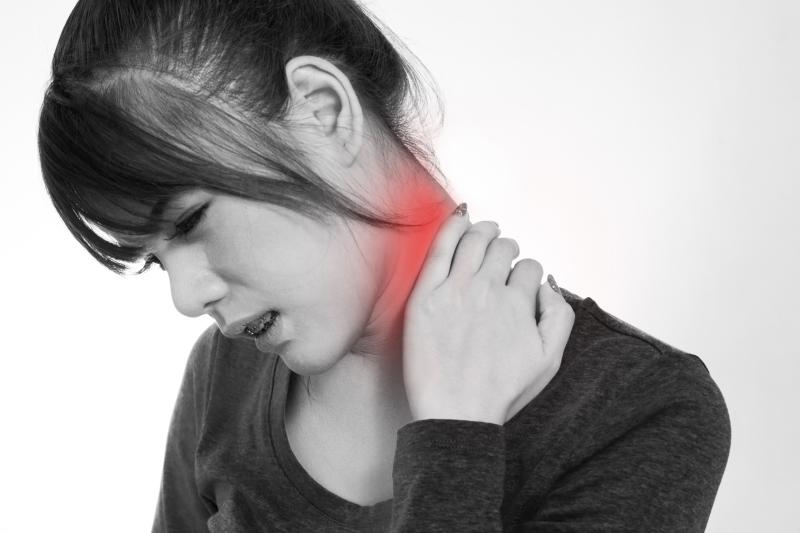 Arthroplasty boosts neck fracture survival, especially in women