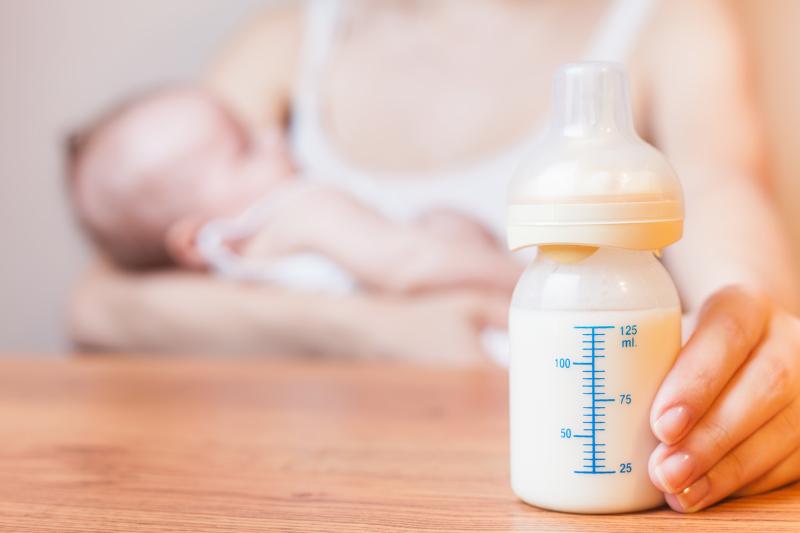 Milk leptin, adiponectin intakes affect growth of preterm infants