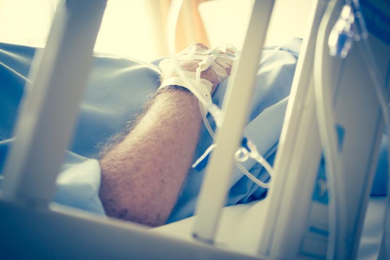 Does azithromycin prolong QT Interval in ICU patients?