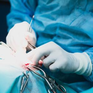 Laparoscopic IH repair tied to lower infection risk vs open repair