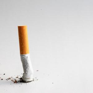 Smoking not a risk factor for cataract surgery in high-risk diabetics