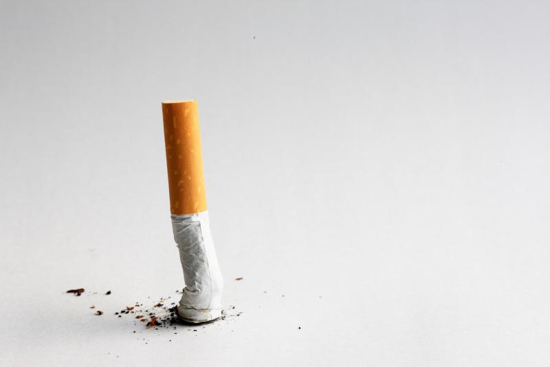 Smoking not a risk factor for cataract surgery in high-risk diabetics