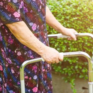 Which factors predict frailty in subacute geriatric patients?