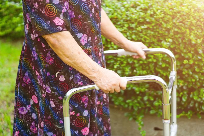 Which factors predict frailty in subacute geriatric patients?