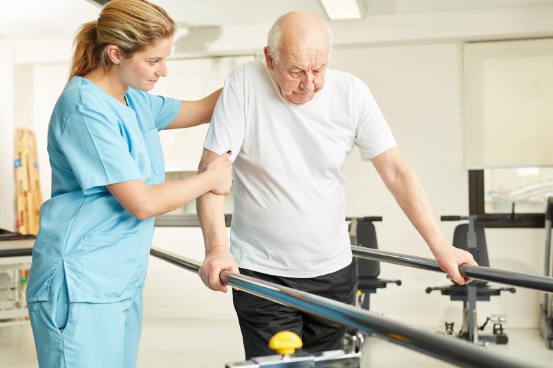 Multicomponent intervention averts mobility disability in frail older adults