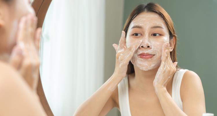 Holistic skincare routine
linked to treatment outcomes