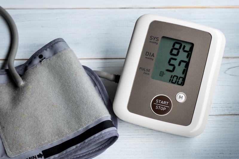 Five BP readings establish BP variability to predict cardiac risk in diabetics