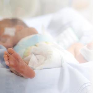 Ganciclovir/valganciclovir tied to adverse effects in preterm infants with CMV
