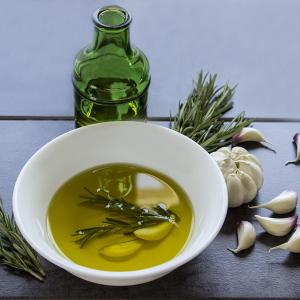Extra-virgin olive oil shows promise against ulcerative colitis