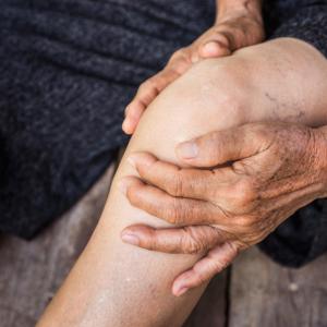 Low income, education levels tied to knee osteoarthritis