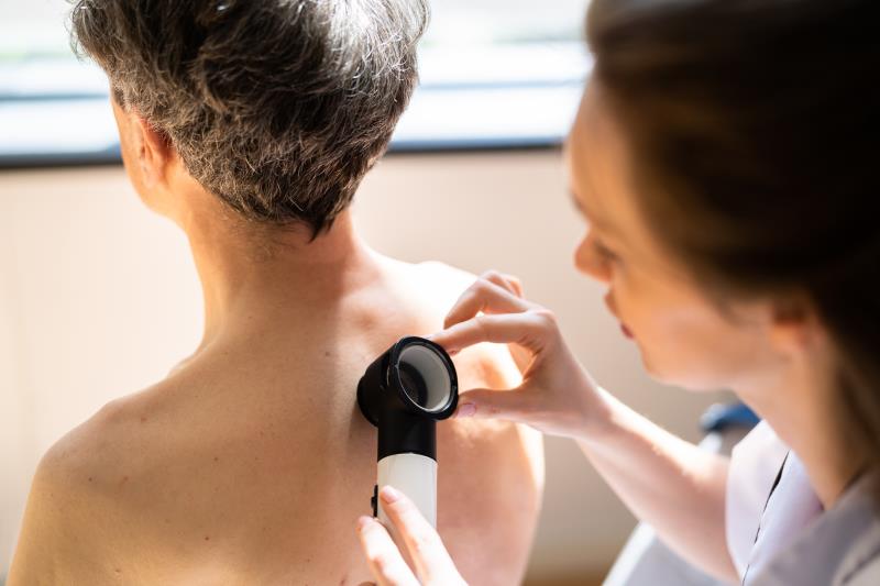 Handheld device can spot skin cancers without requiring biopsy