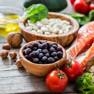 Dietary therapy: Eating the right foods can help modulate IBD