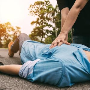 Which factors are linked to out-of-hospital cardiac arrest?